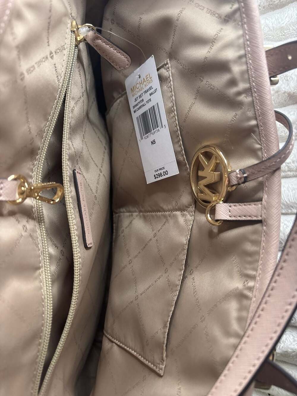 Michael Kors Jet Set Travel Medium Carryall Tote in Ballet Pink Signature Logo - Picture 4 of 5